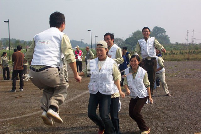 LG冰箱事業(yè)部金牌班組長培訓(xùn)現(xiàn)場 LG冰箱事業(yè)部金牌班組長培訓(xùn)現(xiàn)場