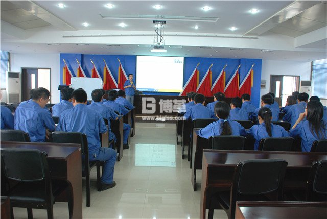 徐工挖機(jī)班組管理能力提升培訓(xùn) 徐工挖機(jī)班組管理能力提升培訓(xùn)